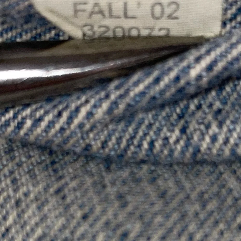 Unisex Gap Denim Gap Customized , Medium Wash Denim Icon Jean Jacket, Sz Large  - Picture 15 of 16